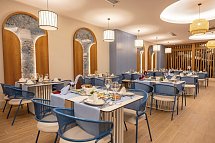 Side Moon Palace Hotel