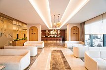 Side Moon Palace Hotel