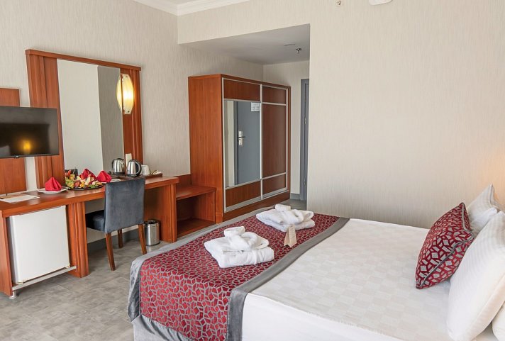 Casa Fora Beach Resort - Wohnbeispiel Doppelzimmer Landblick (Zimmercodierungen DBL, DCL, DBN & DCN)