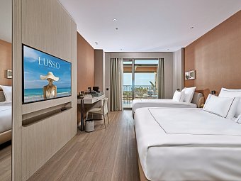 LUSSO Sorgun - Wohnbeispiel Doppelzimmer Superior Jacuzzi Meerblick (Zimmercodierungen DS1 & DC1)