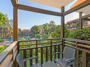 Limak Limra Hotel & Resort - Beispiel Balkon Doppelzimmer Meer- und Poolseite (Zimmercodierungen DBV & DC2)