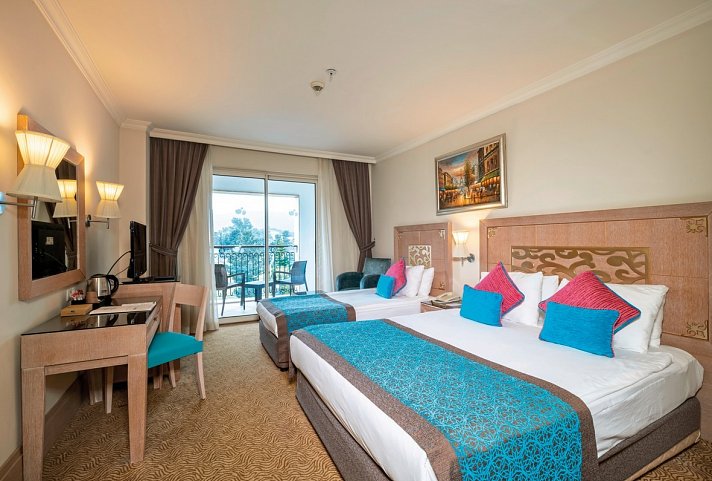 Crystal Deluxe - Wohnbeispiel Doppelzimmer Landblick (Zimmercodierungen DBL, DCL, DPL & DC3)