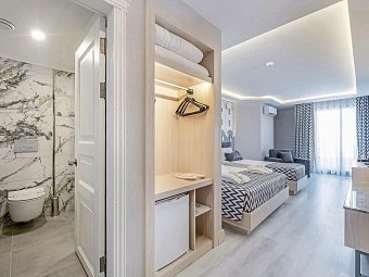 Aria Resort & Spa - Wohnbeispiel Doppelzimmer Landblick (Zimmercodierungen DBL & DCL)