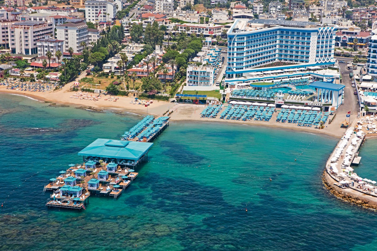 Granada Luxury Beach