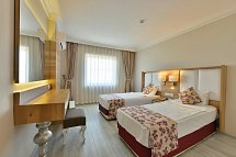 Royal Garden Beach - Wohnbeispiel Familienzimmer Haupthaus (Zimmercodierung FBU)