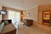 Royal Garden Beach - Wohnbeispiel Familienzimmer Haupthaus (Zimmercodierung FBU)