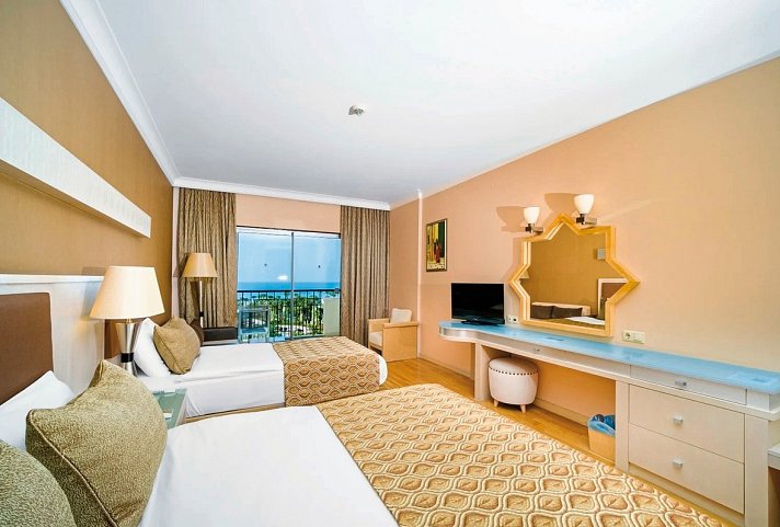 Mukarnas Resort & Spa - Wohnbeispiel Doppelzimmer Meerblick (Zimmercodierungen DBM & DCM)