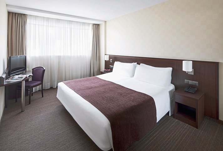 Hotel Lugano Barcelona - Wohnbeispiel Doppelzimmer Standard (Zimmercodierung DG1)