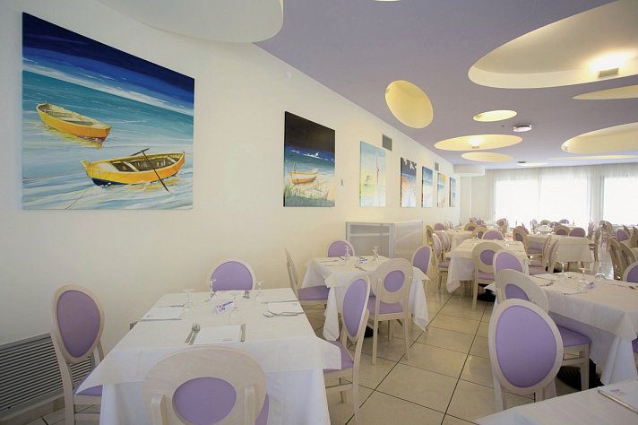 Riva Marina Resort