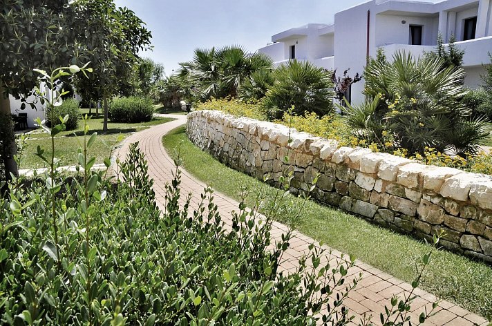 Riva Marina Resort