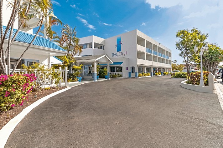 Time Out Hotel