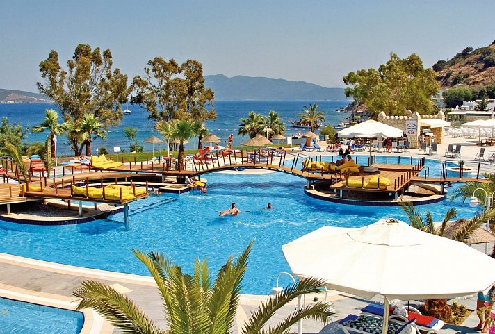 Salmakis Resort & Spa