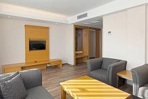 Aquasis De Luxe Resort & Spa - Wohnbeispiel Familienzimmer Lake House 3 Räume (Zimmercodierung FD2)