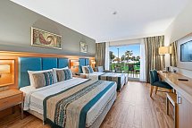 Aquasis De Luxe Resort & Spa - Wohnbeispiel Doppelzimmer Sunset Terrasse (Zimmercodierungen DB1 & DC5)