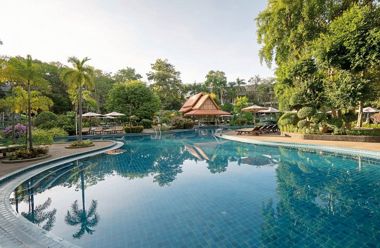 The Green Park Resort
