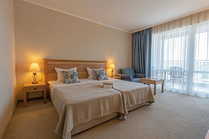 DIT Majestic Beach Resort