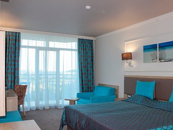 Tiara Beach - Wohnbeispiel Doppelzimmer Landblick (Zimmercodierungen DBL, DCL & DEL)