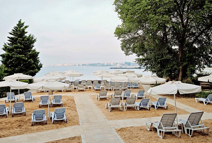 Sol Nessebar Resort