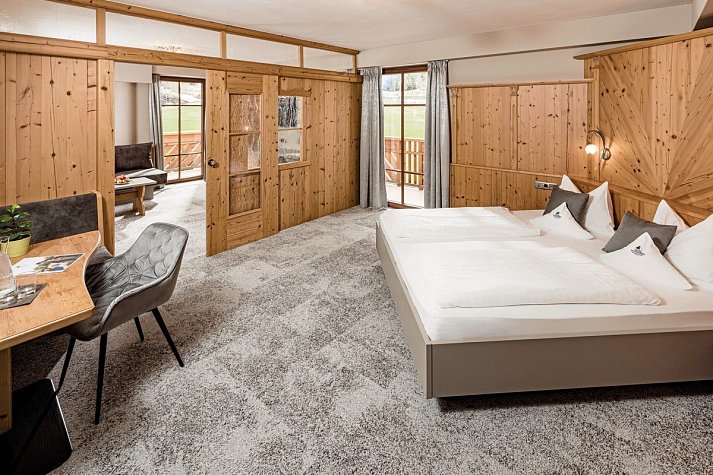 Schneeberg Family Spa Resort - Wohnbeispiel Suite Schneeberg (Zimmercodierung WB1)