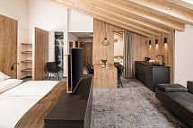 Schneeberg Family Spa Resort - Wohnbeispiel Suite Family Deluxe (Zimmercodierung WD1)