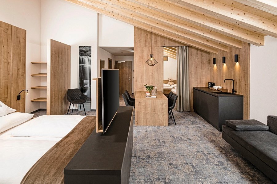 Schneeberg Family Spa Resort - Wohnbeispiel Suite Family Deluxe (Zimmercodierung WD1)