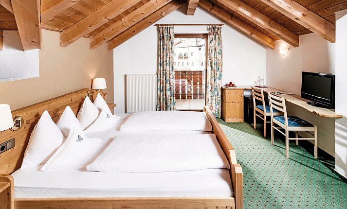 Schneeberg Family Spa Resort - Wohnbeispiel Doppelzimmer Bergl (Zimmercodierung DB2)