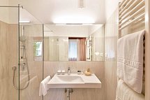 Juliane - Wohnbeispiel Doppelzimmer Ostseite Balkon (Zimmercodierung DF2)