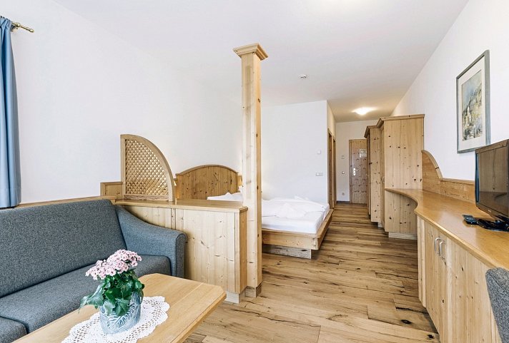 Tenz - Wohnbeispiel Doppelzimmer Salurner Klause (Zimmercodierung DB2)