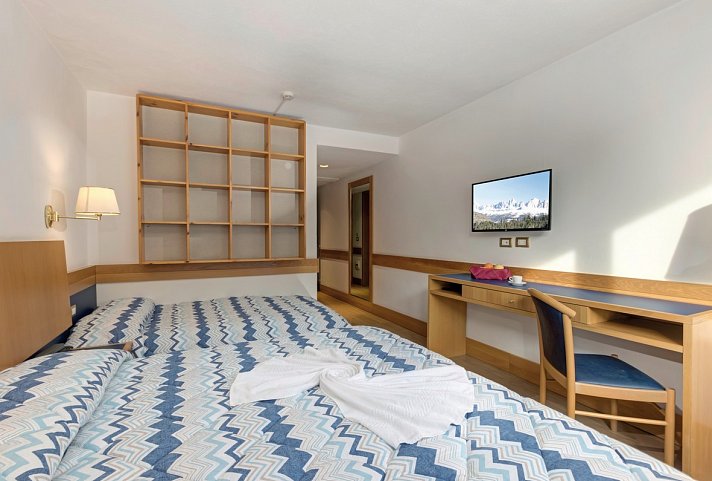 Club Hotel Regina e Fassa - Wohnbeispiel Familienzimmer (Zimmercodierung FB1)