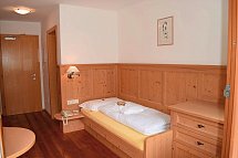 Naturhotel Miraval - Wohnbeispiel Einzelzimmer (Zimmercodierung EB1)