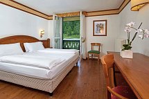 Grand Hotel Misurina - Wohnbeispiel Doppelzimmer Seeblick (Zimmercodierung DBI)