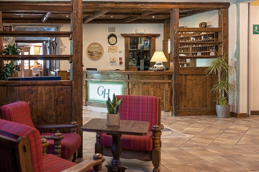 Golf Hotel