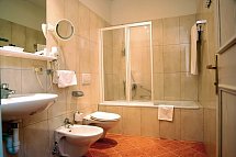 GrünerBaum Hotels - Wohnbeispiel Doppelzimmer Komfort Res. Gasser (Zimmercodierung DFV)