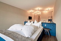 Vinumhotel Feldthurnerhof - Wohnbeispiel Juniorsuite Dolomiten