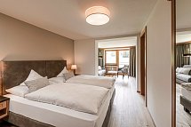 Hotel Steger-Dellai - Wohnbeispiel Doppelzimmer Mountain Classic/Comfort (Zimmercodierungen DB1 & DB2)