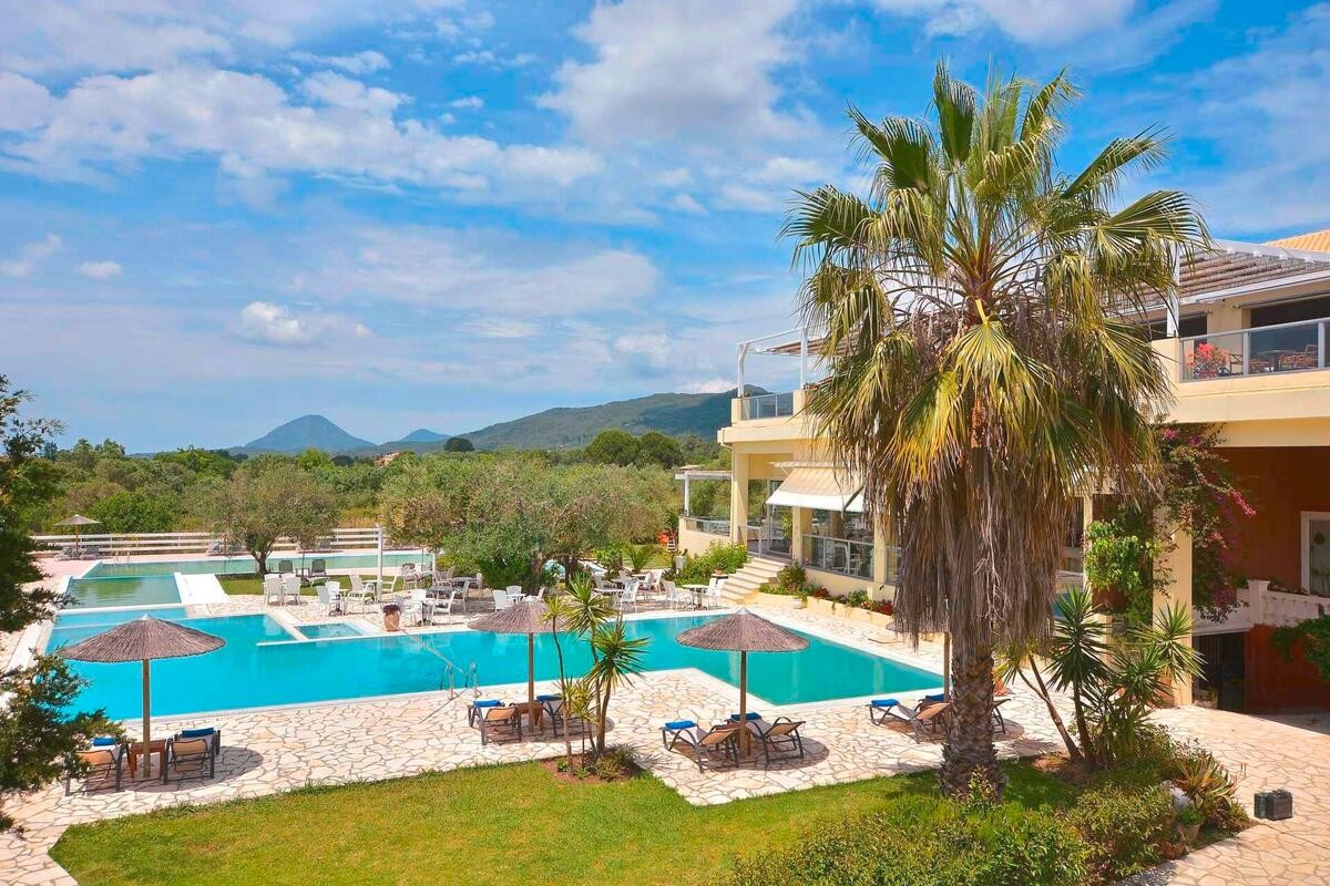 Likithos Hotel
