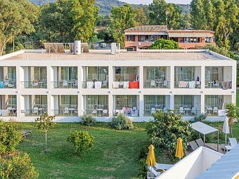 Nasos Hotel & Resort
