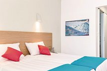 Nasos Hotel & Resort - Wohnbeispiel Doppelzimmer Gartenblick (Zimmercodierung DBG)