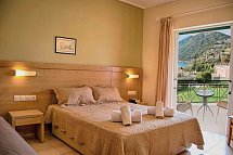 Philoxenia - Wohnbeispiel Doppelzimmer Economy seitl. Meerblick (Zimmercodierung DEN)