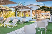 Albatros Hotel