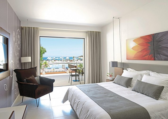 Atlantica Kalliston Resort