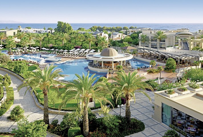 Minoa Palace Resort