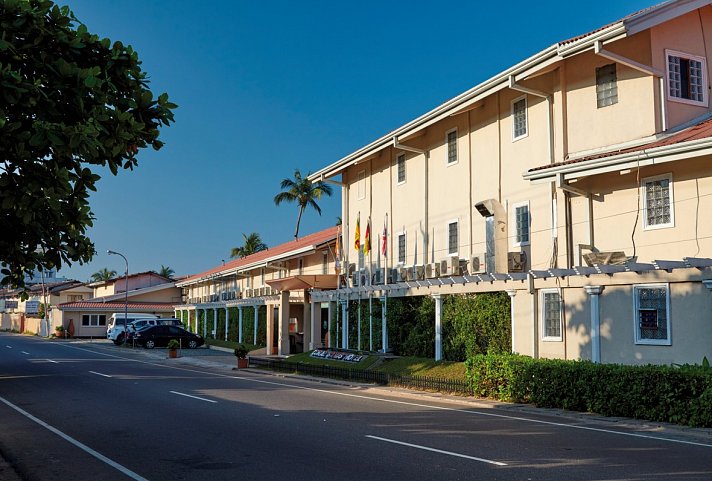 Coral Sands Hotel