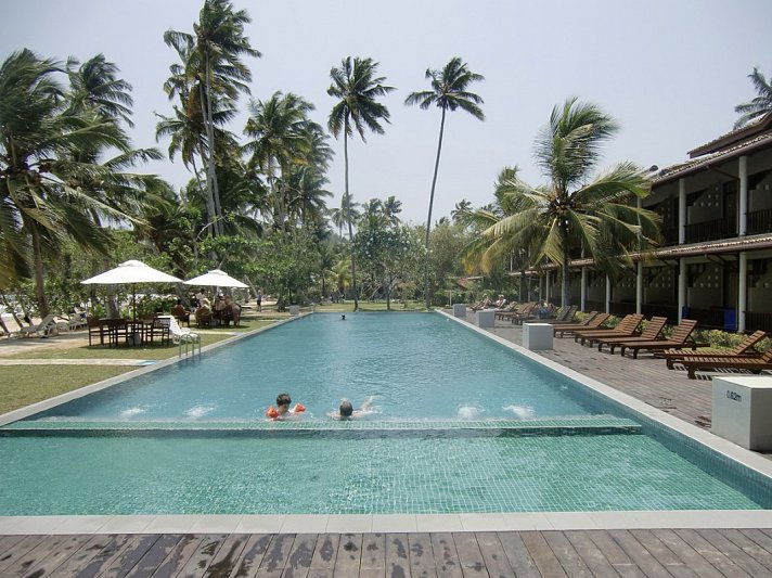 Paradise Beach Club Mirissa