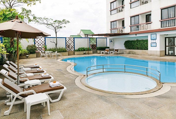 Amora Tapae Hotel Chiang Mai