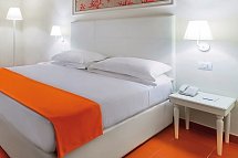 Caparena Taormina - Wohnbeispiel Doppelzimmer Gartenblick (Zimmercodierung D1G)