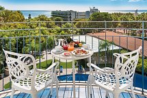 Sant Alphio Garden - Wohnbeispiel Doppelzimmer Meerblick (Zimmercodierung DBM)
