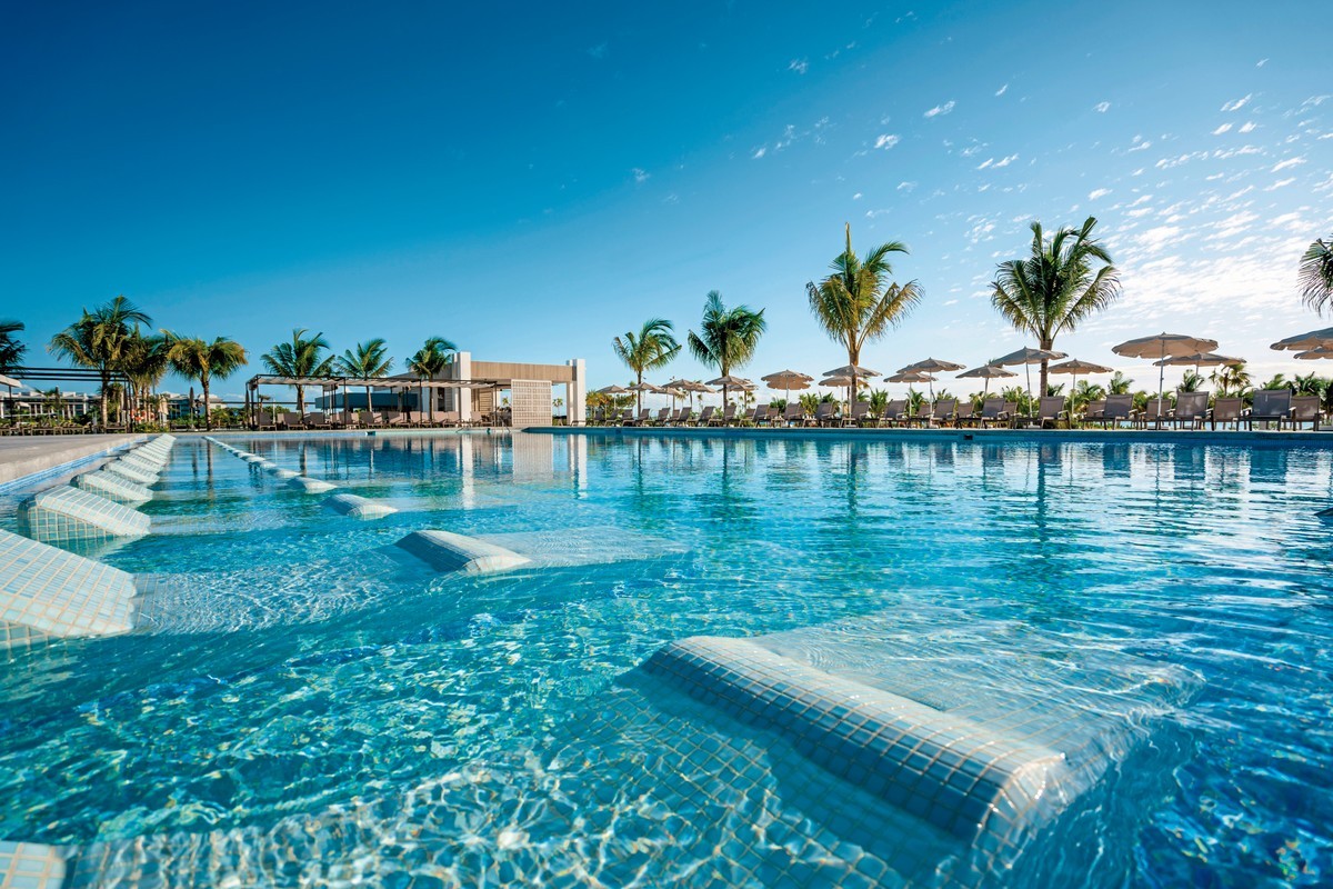 RIU Latino