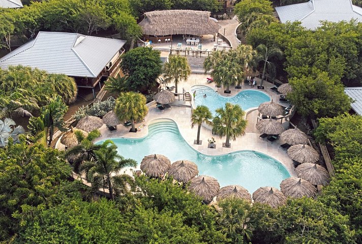 Morena Resort
