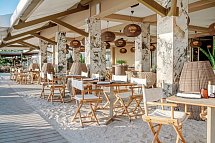 Papagayo Beach Hotel